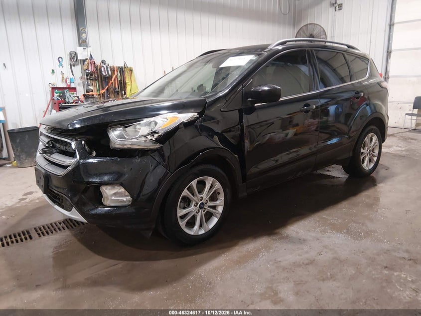 Vin: 1fmcu9gd8huc77221, lot: 46824870, ford escape se 20172