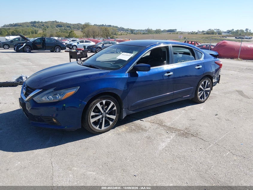 Vin: 1n4al3ap5hn345912, lot: 46825188, nissan altima 2.5 sr 20172