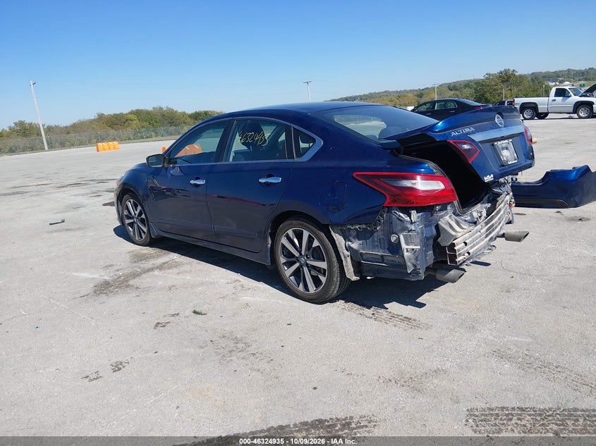 Vin: 1n4al3ap5hn345912, lot: 46825188, nissan altima 2.5 sr 20173