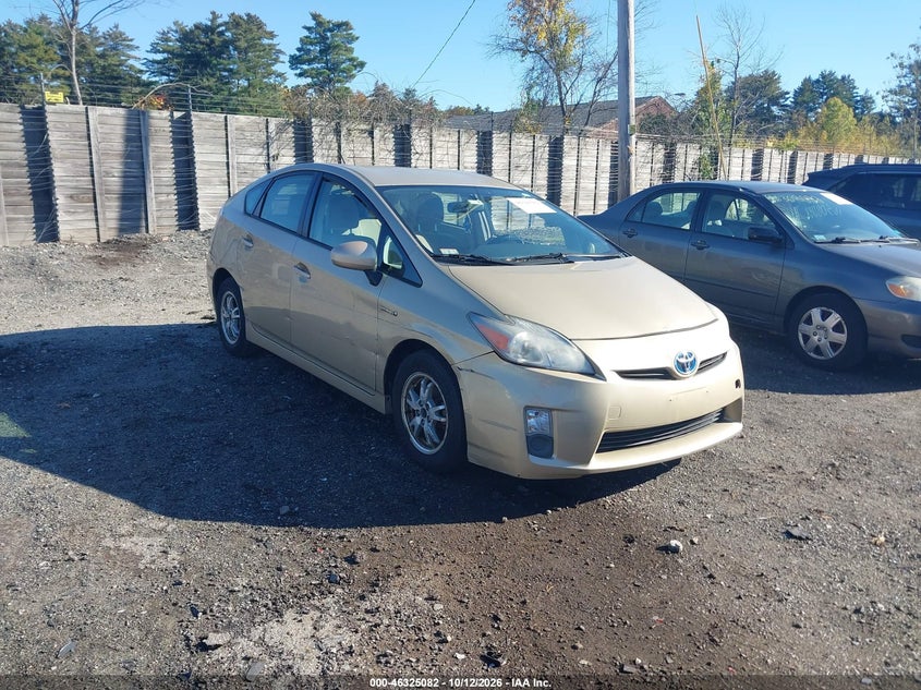 Vin: jtdkn3du2b1392775, lot: 46825335, toyota prius three 2011 img_1