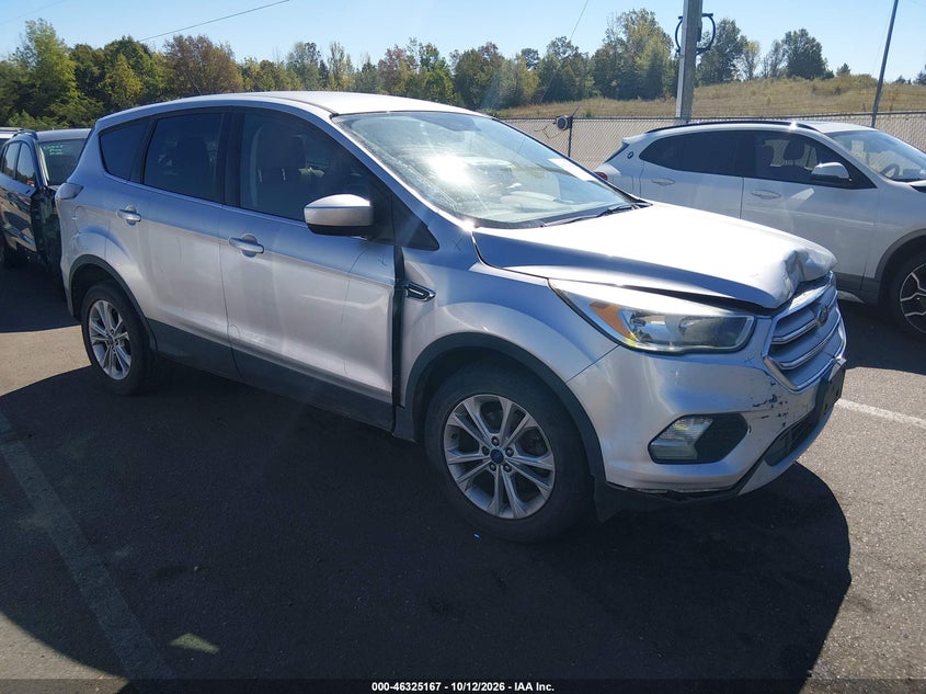Vin: 1fmcu0gd2hua53342, lot: 46825420, ford escape se 20171