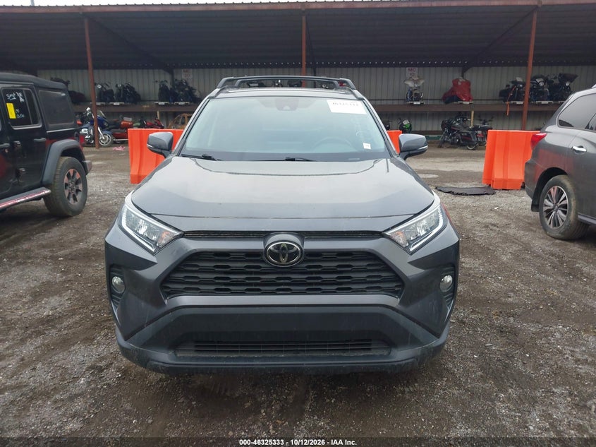 TOYOTA RAV4 - zdjęcie 13