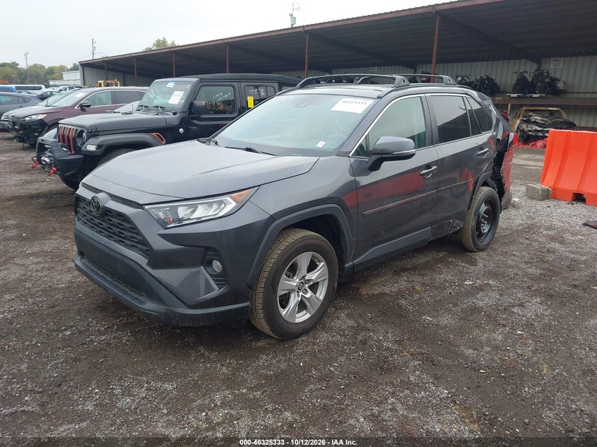 TOYOTA RAV4 - zdjęcie 2