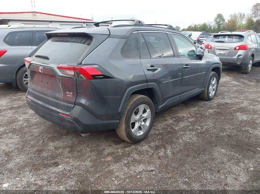 TOYOTA RAV4 - zdjęcie 4