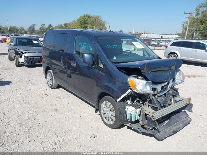 2015 NISSAN NV200 SV