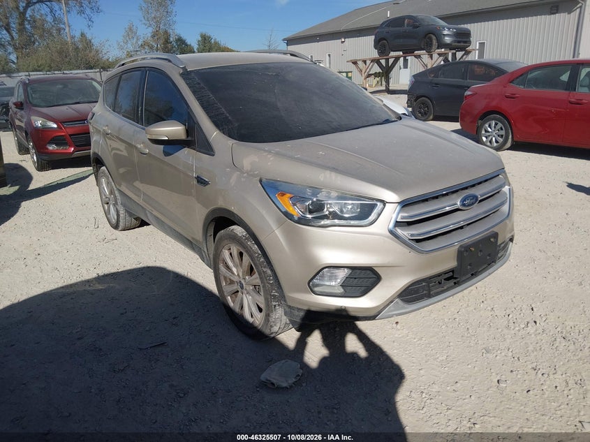 Vin: 1fmcu9j97jua57885, lot: 46825760, ford escape titanium 2018 img_1