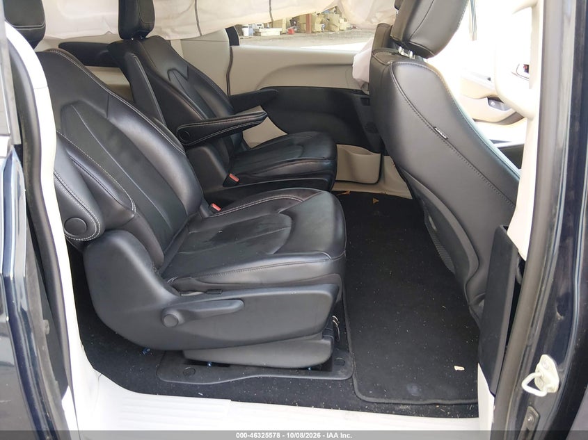 CHRYSLER PACIFICA HYBRID 2022 VIN 2C4RC1L70NR222113