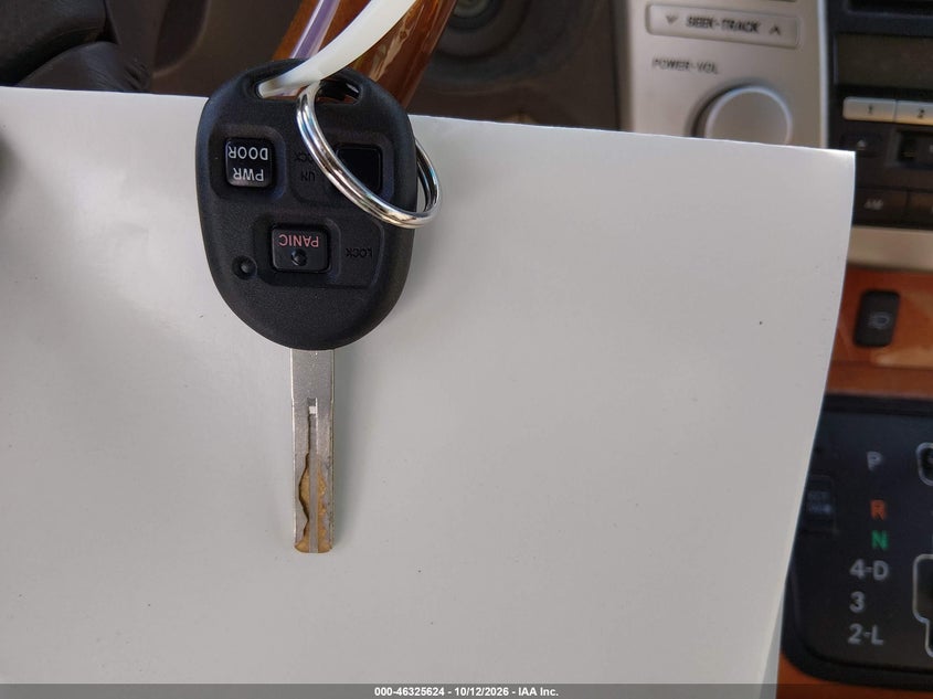 LEXUS RX 330 2004 VIN 2T2HA31U24C034385