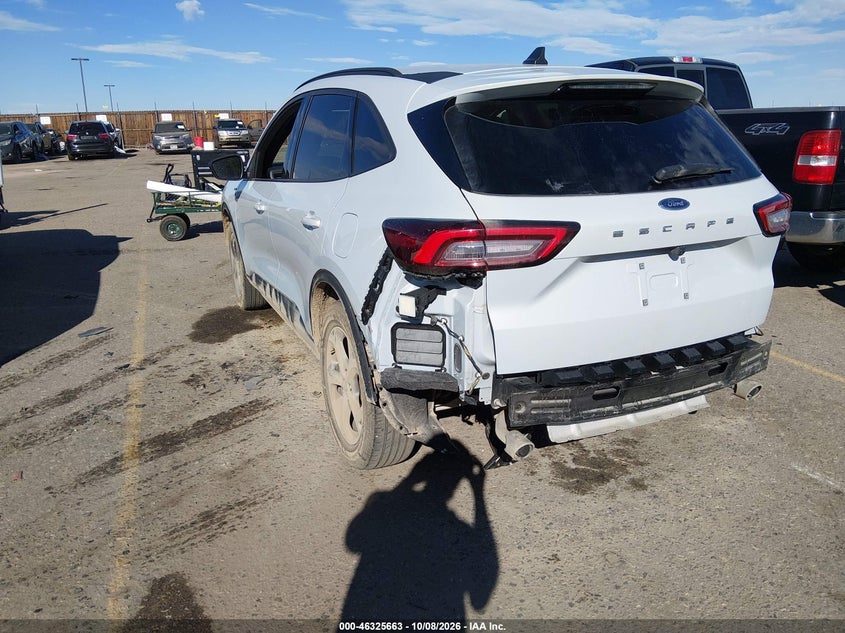 Vin: 1fmcu0mn7sub21316, lot: 46825916, ford escape st-line 20253