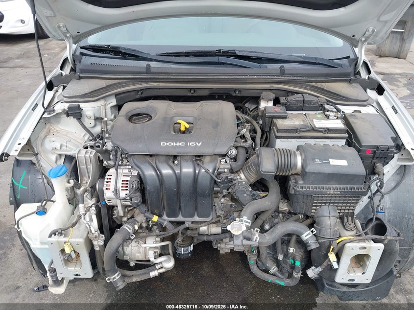 2018 HYUNDAI ELANTRA SEL · Фото 10
