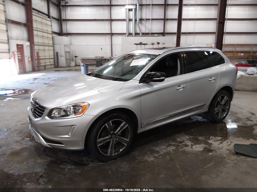 VOLVO XC60 - zdjęcie 2