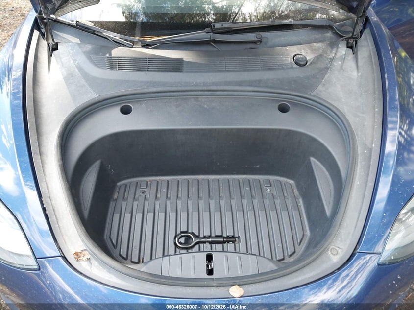 TESLA MODEL 3 - zdjęcie 10