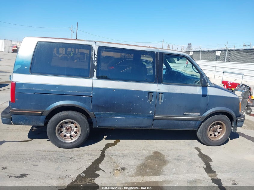 CHEVROLET ASTRO 1992 VIN 1GNDM19Z1NB138906