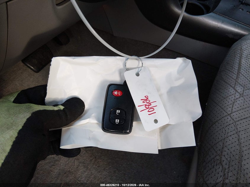 2009 TOYOTA RAV4 LIMITED V6 · Фото 11