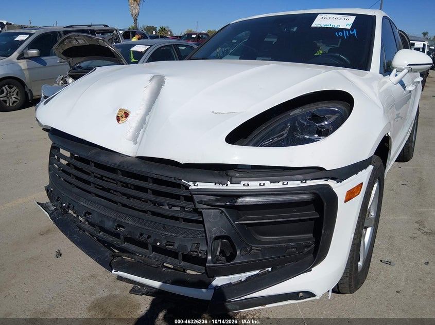 2022 PORSCHE MACAN · Фото 6