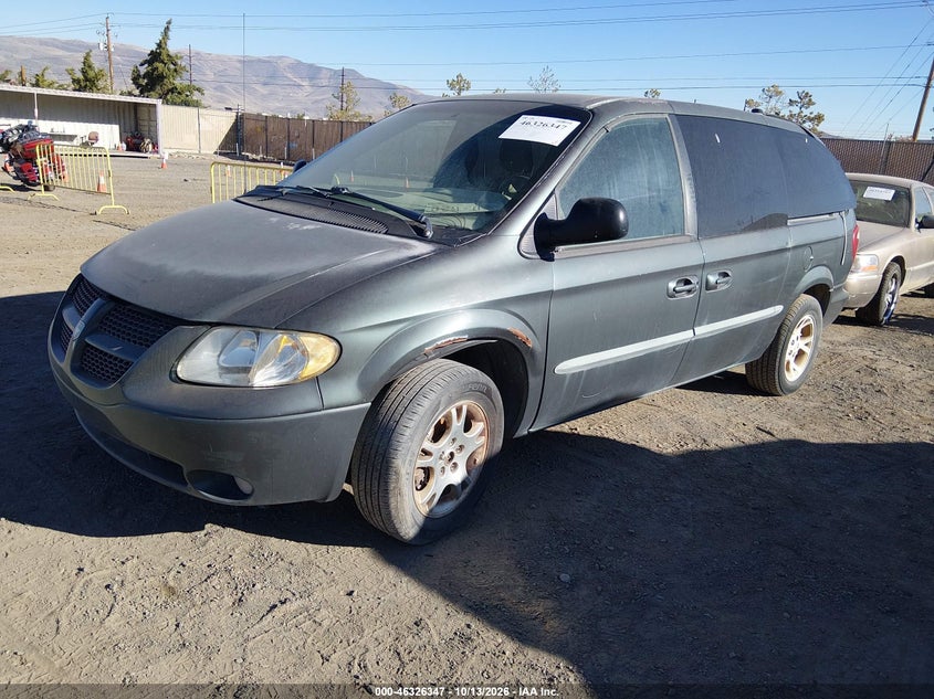 2002 Dodge Grand Caravan Sport, Обычный износ, IAAI, VIN 2B4GT44L82R606590 — фото 2