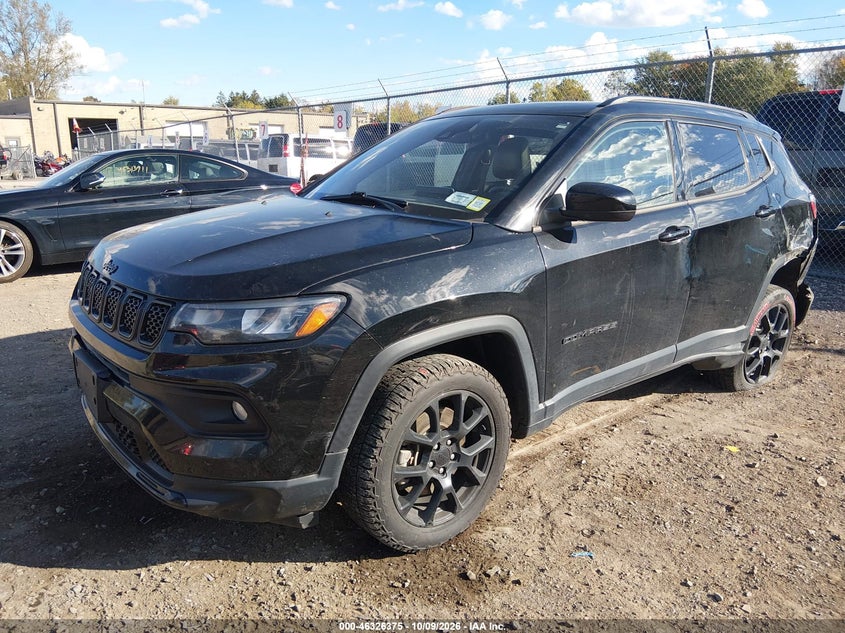 2023 Jeep Compass Altitude 4X4, Left Rear, IAAI, VIN 3C4NJDBN6PT530487 — photo 2