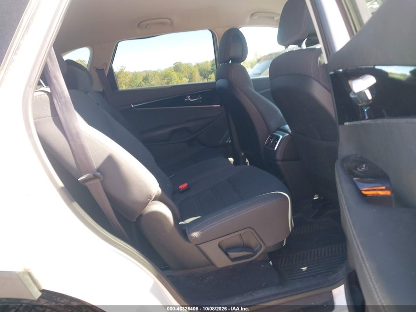 KIA SORENTO 2016 VIN 5XYPGDA59GG027407