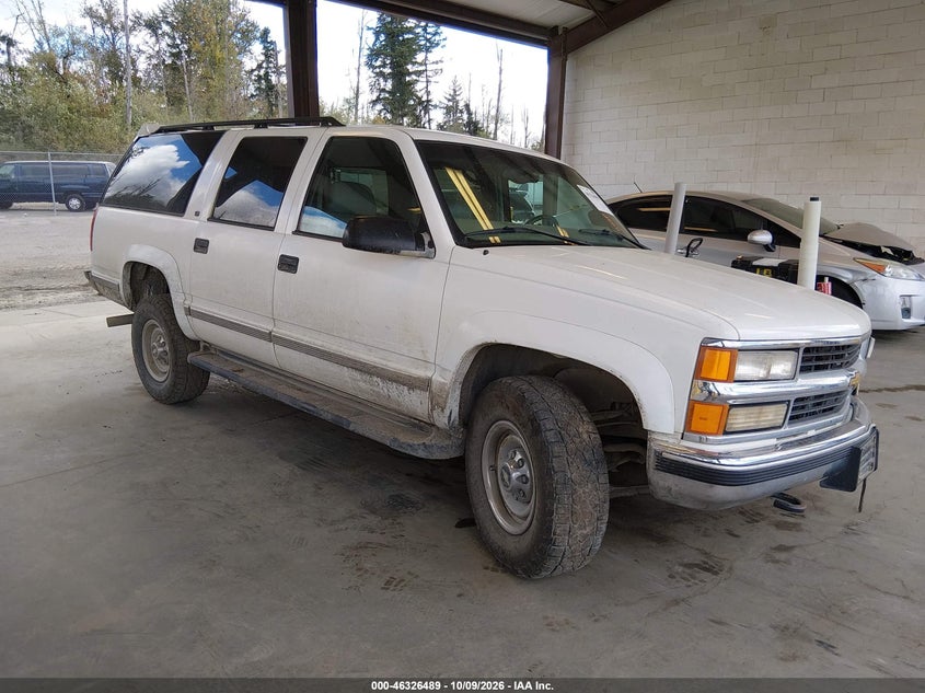 1999 CHEVROLET SUBURBAN 2500
