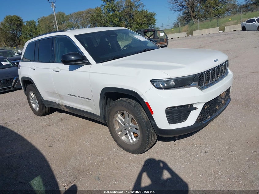 Vin: 1c4rjhag4pc525568, lot: 46826784, jeep grand cherokee laredo 4x4 2023 img_1