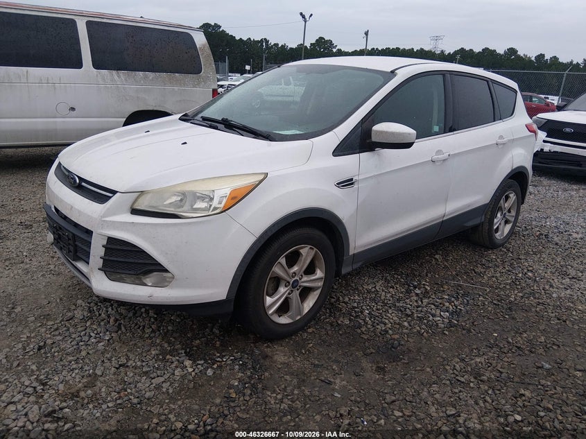 Vin: 1fmcu0gx2fub13417, lot: 46826920, ford escape se 20152