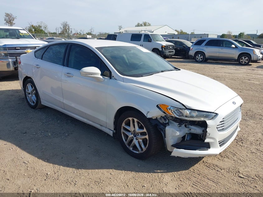 Vin: 1fa6p0hd9f5128624, lot: 46827065, ford fusion se 20151