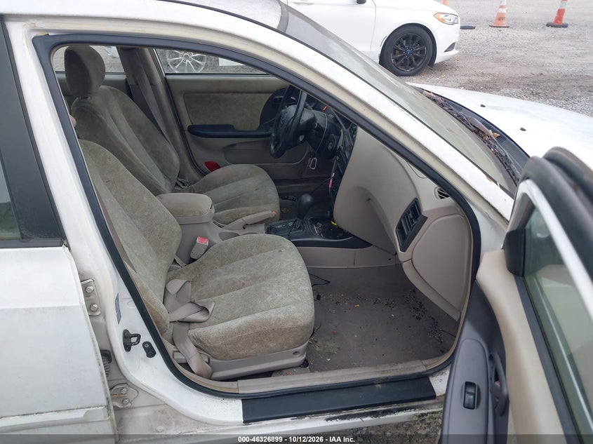 2001 HYUNDAI ELANTRA