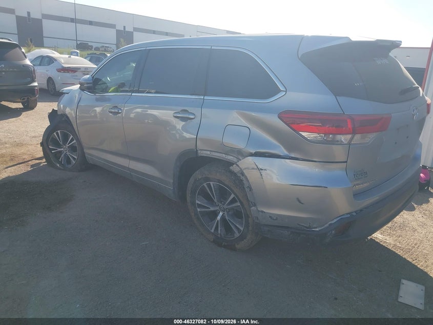 TOYOTA HIGHLANDER - zdjęcie 3