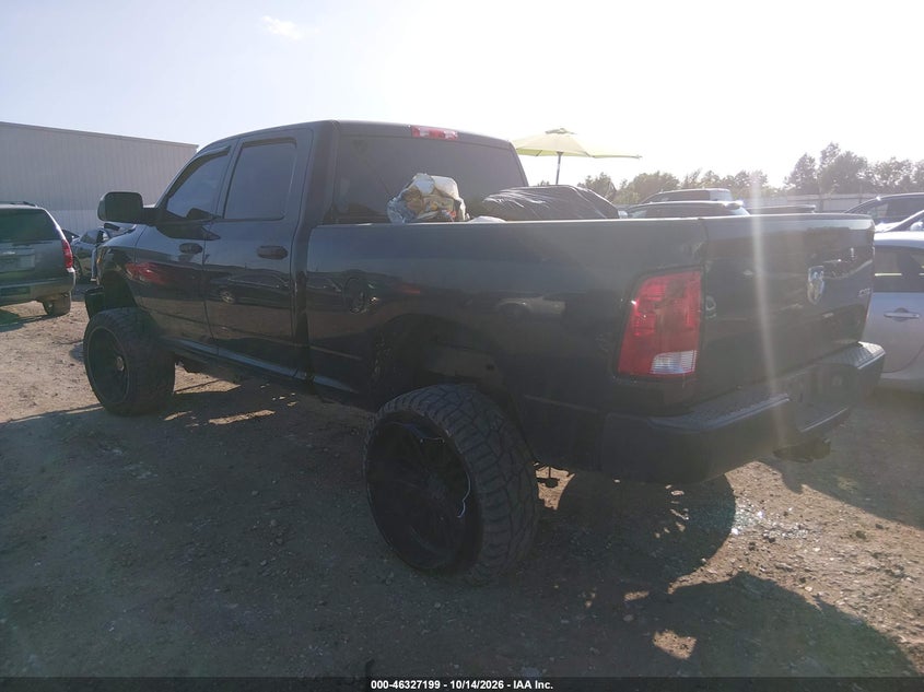 Vin: 3c6ur5cl4jg270668, lot: 46827452, ram 2500 tradesman  4x4 6'4 box 20183