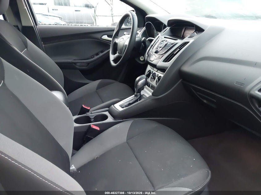 2014 FORD FOCUS SE · Фото 5
