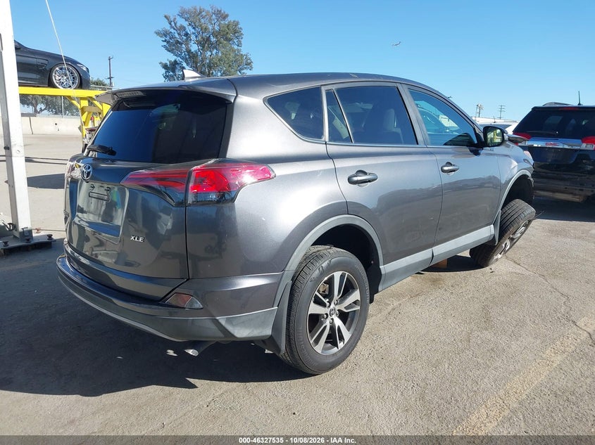 TOYOTA RAV4 - zdjęcie 4
