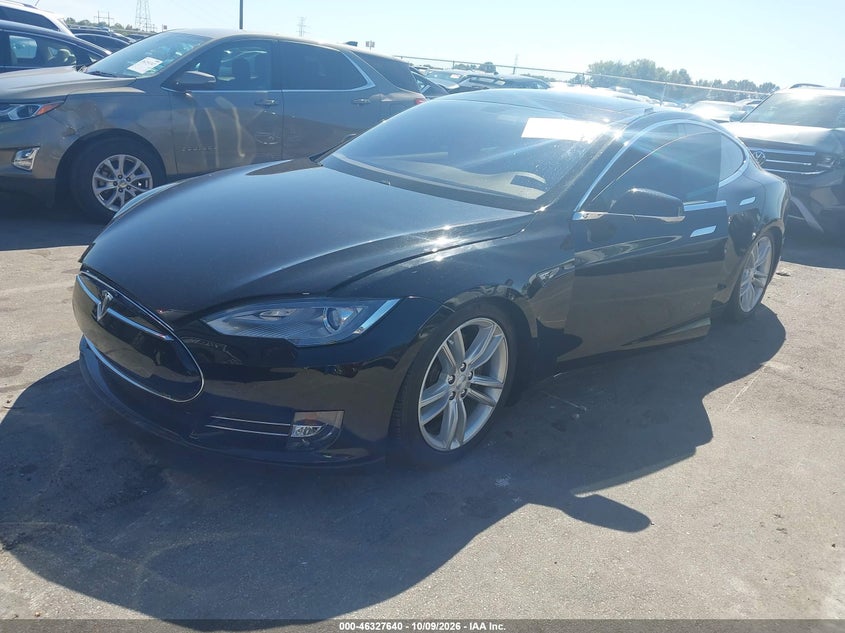 Vin: 5yjsa1dpxdfp04636, lot: 46827893, tesla model s performance 20132