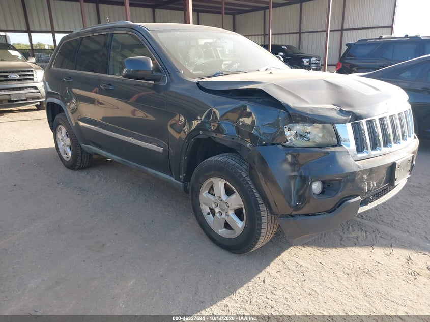 Vin: 1j4rs4ggxbc659162, lot: 46827948, jeep grand cherokee laredo 2011 img_1