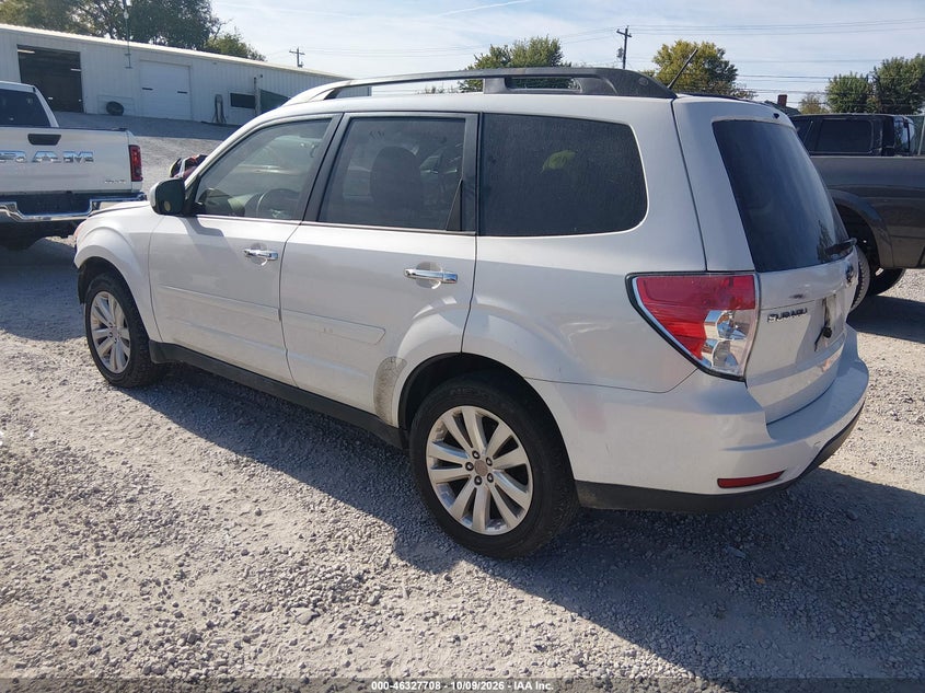 Vin: jf2shbdc2ch441184, lot: 46827961, subaru forester 2.5x premium 20123