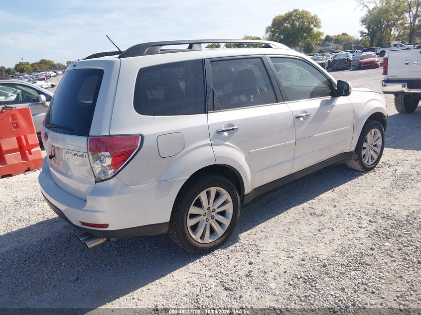 Vin: jf2shbdc2ch441184, lot: 46827961, subaru forester 2.5x premium 20124
