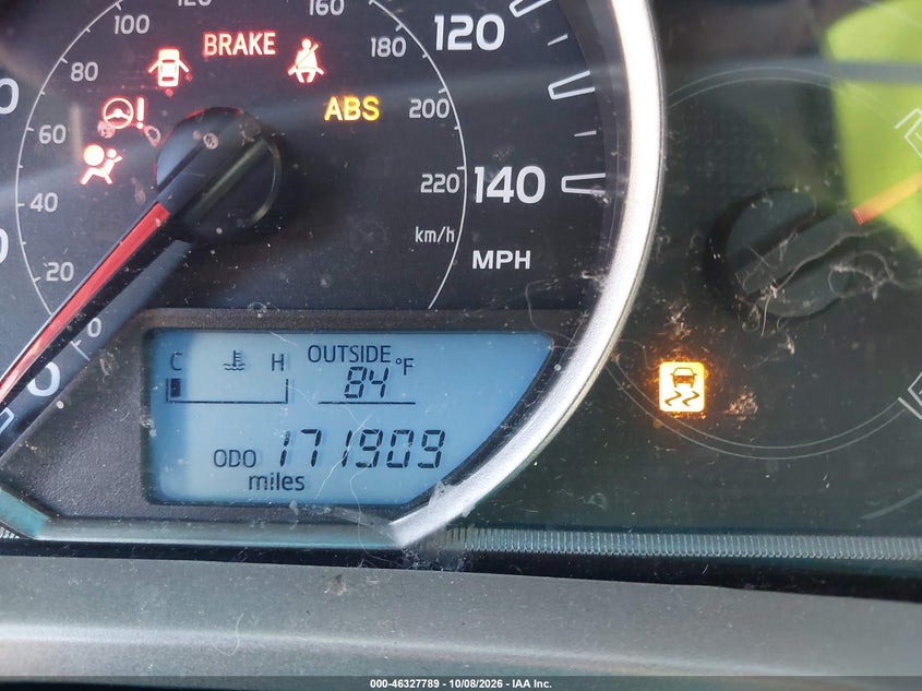 2015 TOYOTA RAV4 XLE · Фото 15