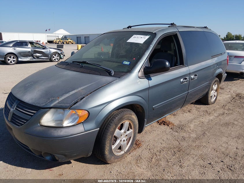 DODGE GRAND CARAVAN 2005 VIN 2D4GP44L65R477084