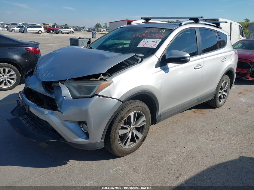 TOYOTA RAV4 - zdjęcie 2