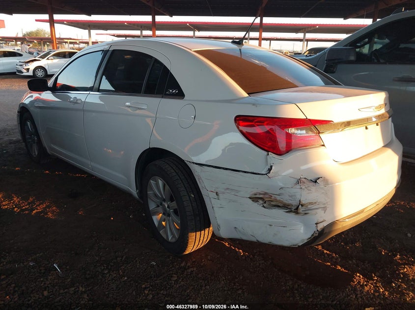 Vin: 1c3ccbbb5en118042, lot: 46828242, chrysler 200 touring 20143