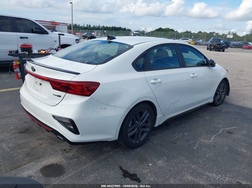 Vin: 3kpf34ad2me390221, lot: 46828246, kia forte gt-line 20214
