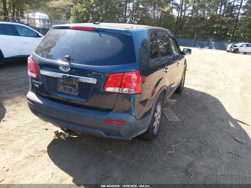 2011 KIA SORENTO LX V6 · Фото 4