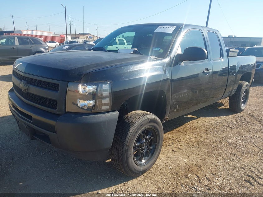 2010 CHEVROLET SILVERADO 1500 VIN 1GCSCPEX1AZ233283 — фото 2