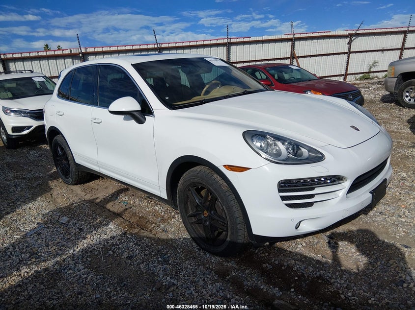 2013 PORSCHE CAYENNE