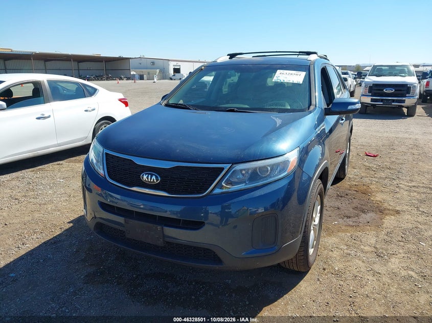 Фото 6 - KIA SORENTO