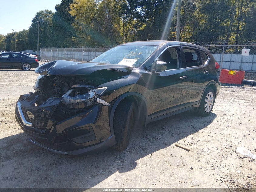 2018 Nissan Rogue S, Front End, IAAI, VIN 5N1AT2MT3JC762584 — photo 2