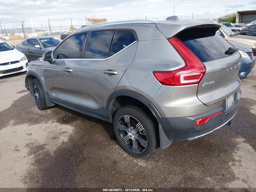 2020 VOLVO XC40 T5 INSCRIPTION · Фото 3