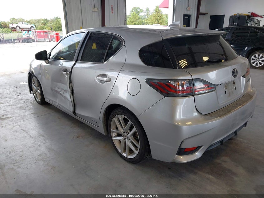 Vin: jthkd5bh5f2221442, lot: 46828937, lexus ct 200h 20153