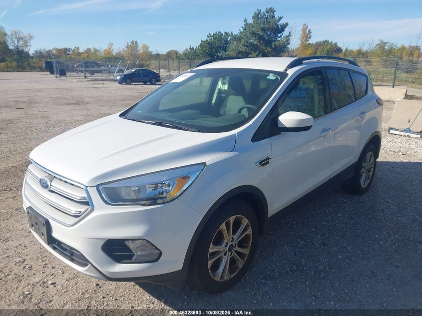 Vin: 1fmcu0gd8jua02546, lot: 46828946, ford escape se 20182