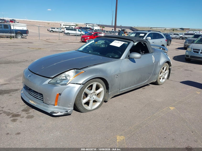 2004 Nissan 350Z Touring, Rear, IAAI, VIN JN1AZ36A34T004952 — photo 2