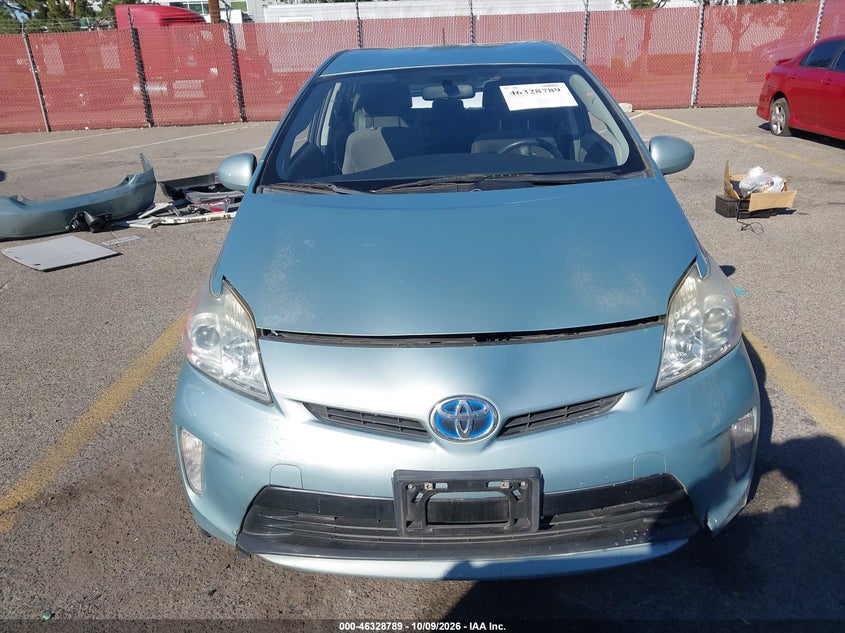 TOYOTA PRIUS - zdjęcie 13